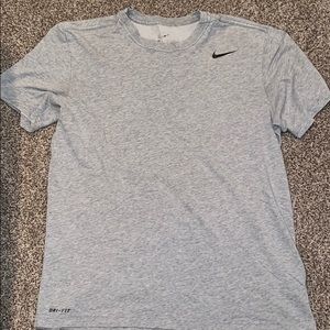 Mens Nike medium, drifit, grey shirt